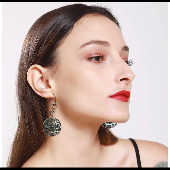 8 pc Vintage/Boho Style Drop Earrings - Picture 4 of 5